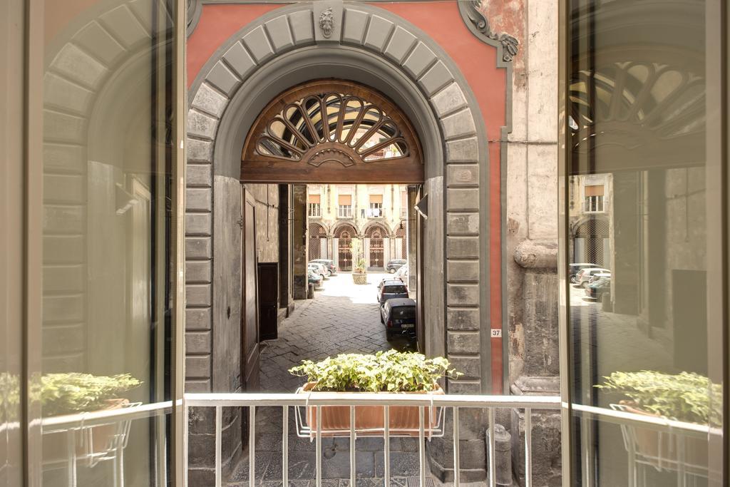 Vico Street Apartment เนเปิลส์ ภายนอก รูปภาพ